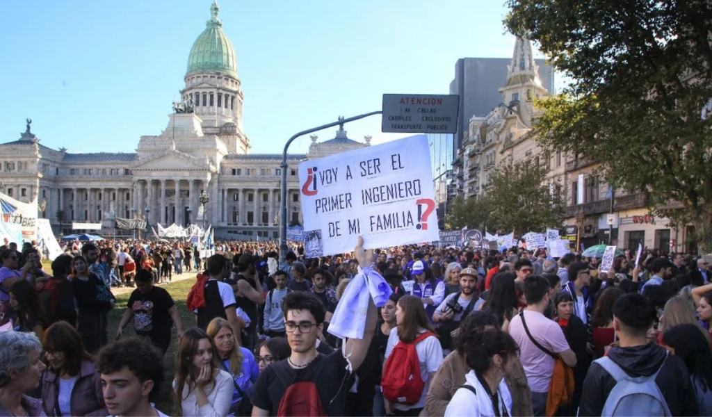 Consideran que el Protocolo Antipiquetes tiene el “aval social” a pesar de la “violencia”