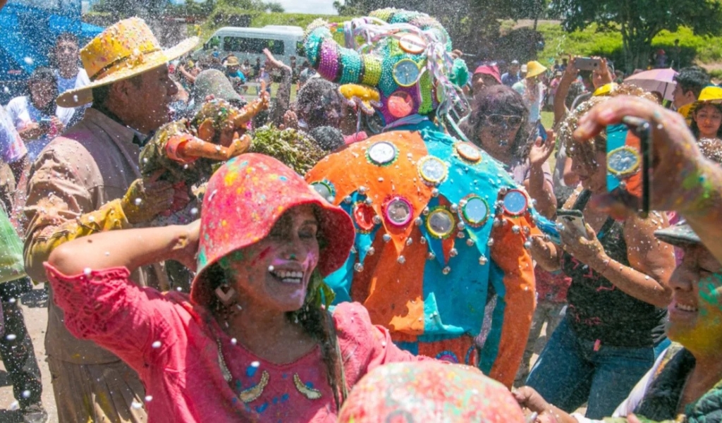 Ahora será por ley: Cerrillos llevará el título de Capital Provincial del Carnaval