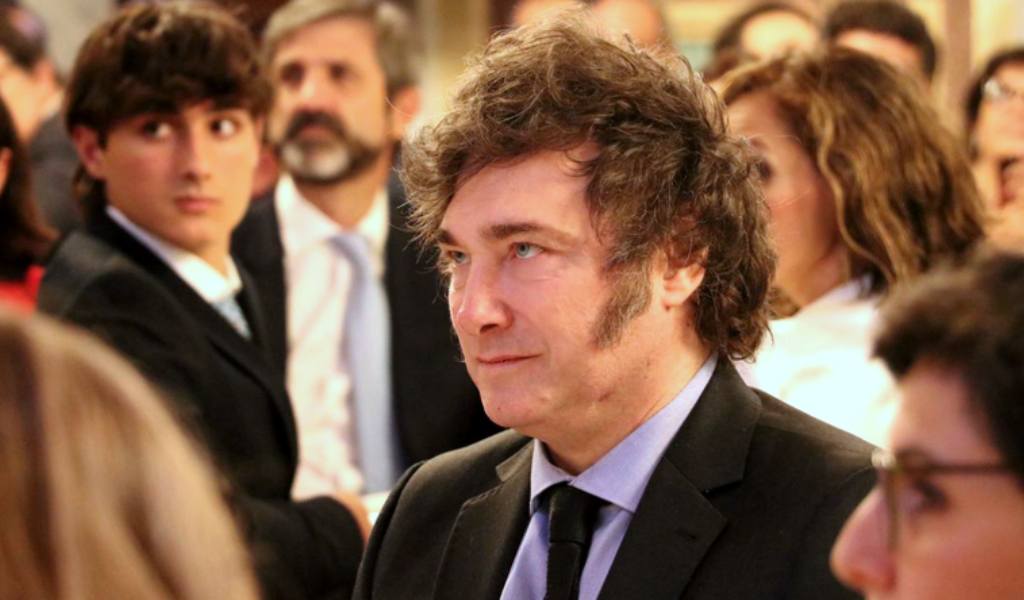 Nueva encuesta revela empate técnico entre Libertarios y Kirchnerismo en las legislativas