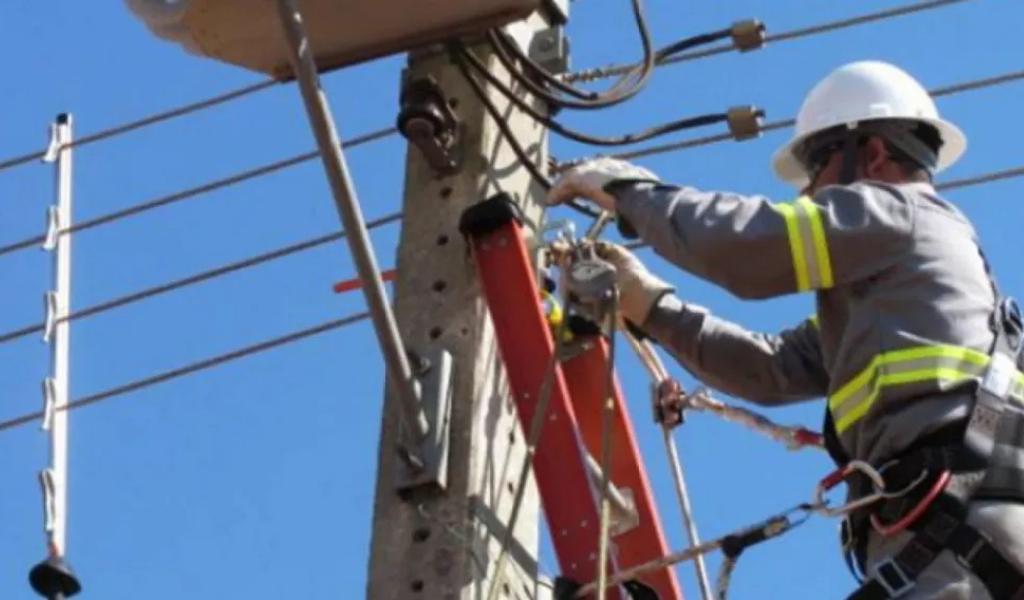 Tras la tormenta de anoche  hubo cortes de luz en Salta. La.provincia sigue en alerta amarilla