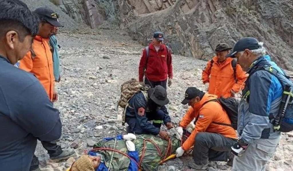 Cerros de Campo Quijano: Dramático rescate de una mujer de 74 años  a más de 3000 metros de altura