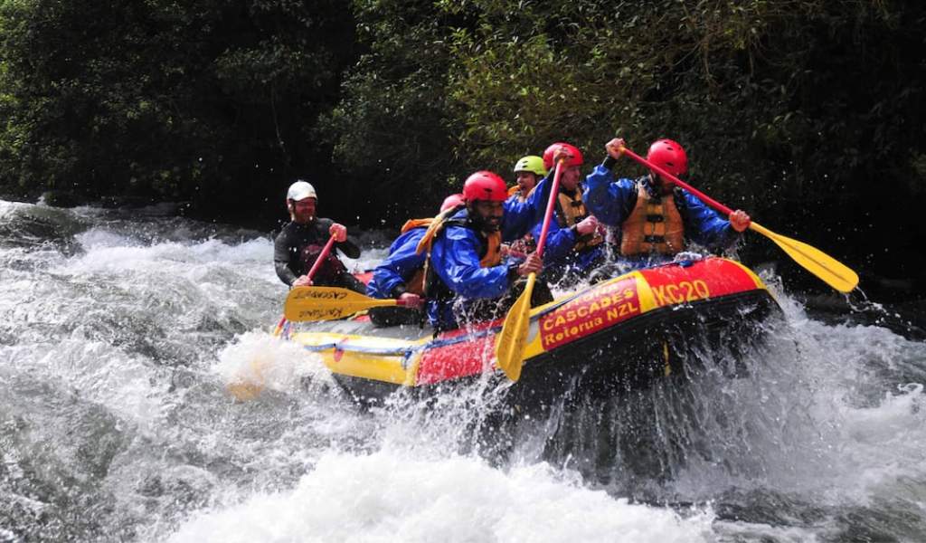 De un viaje con amigas a un trágico final: Una mujer murió ahogada mientras practicaba rafting