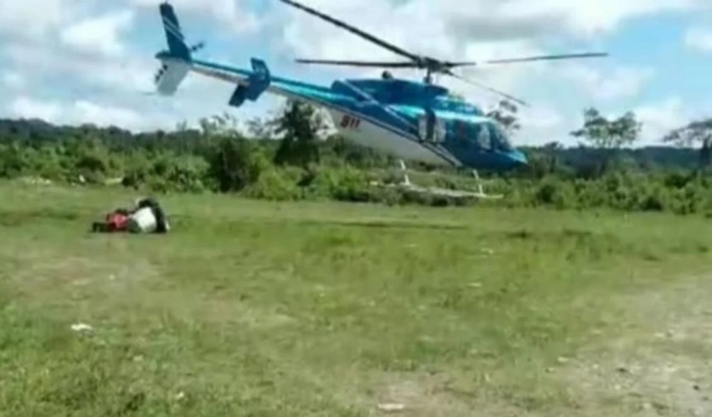 Con un helicóptero rescataron a tres docentes tras un fuerte temporal en los cerros de Orán