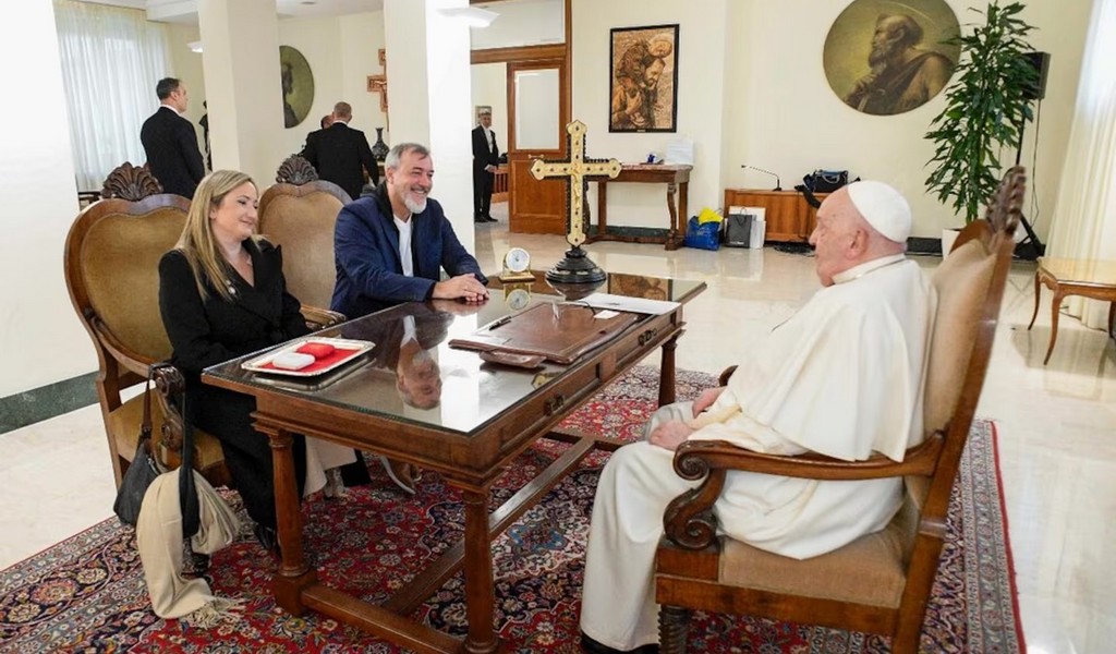 El Papa Francisco se reunió con el secretario general de ATE en el Vaticano: “Le pedimos que rece por Milei”