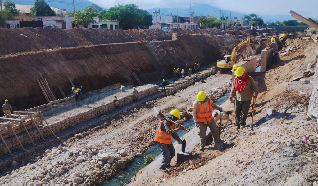 Para evitar inundaciones: aceleran los trabajo  en el canal Yrigoyen