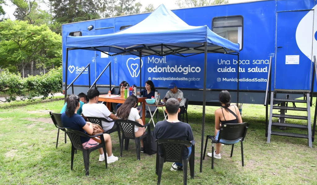 Esta semana el Móvil Odontológico de la Municipalidad de Salta atiende en la UNSa