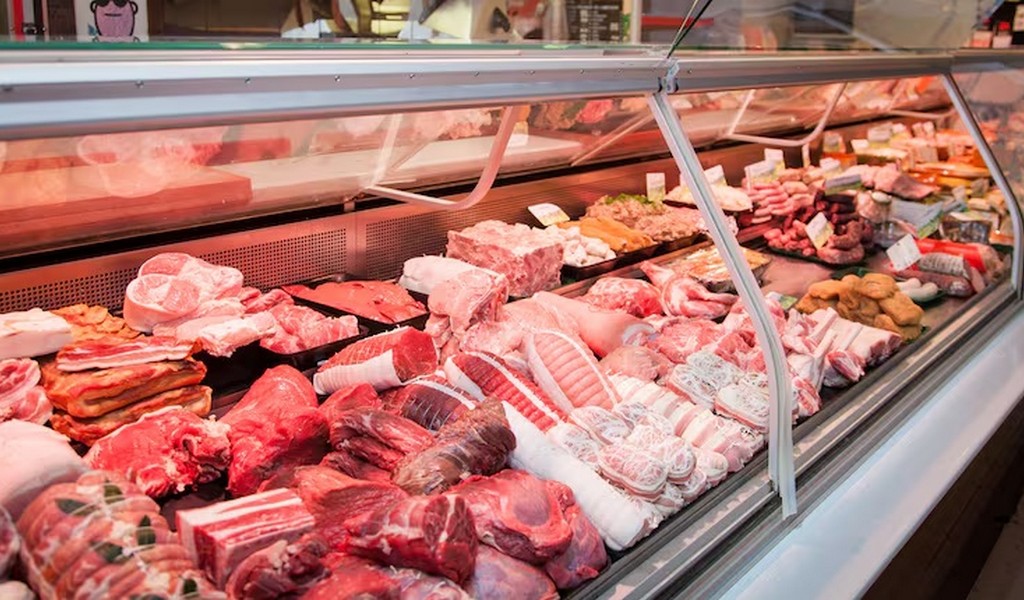 Pese a la caída del consumo los productores anuncian que el precio de la carne seguirá subiendo