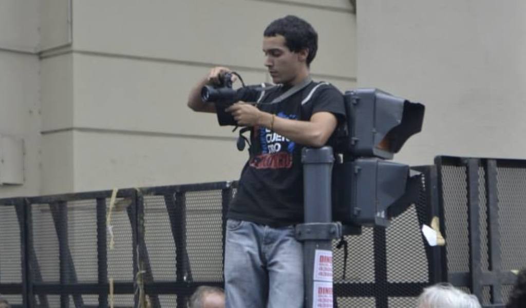 “Fue un accidente lamentable”: La reacción del Gobierno sobre el fotógrafo gravemente herido en los incidentes