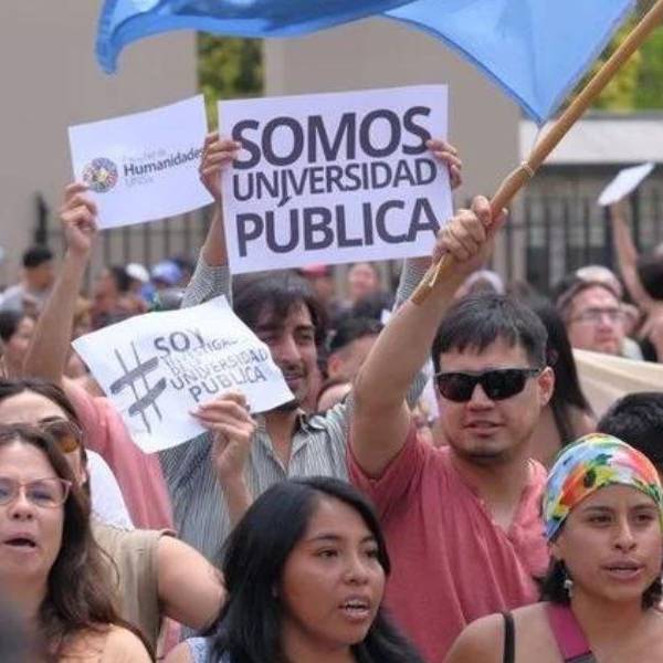 Convocaron a la segunda marcha universitaria contra el veto de Javier Milei al financiamiento