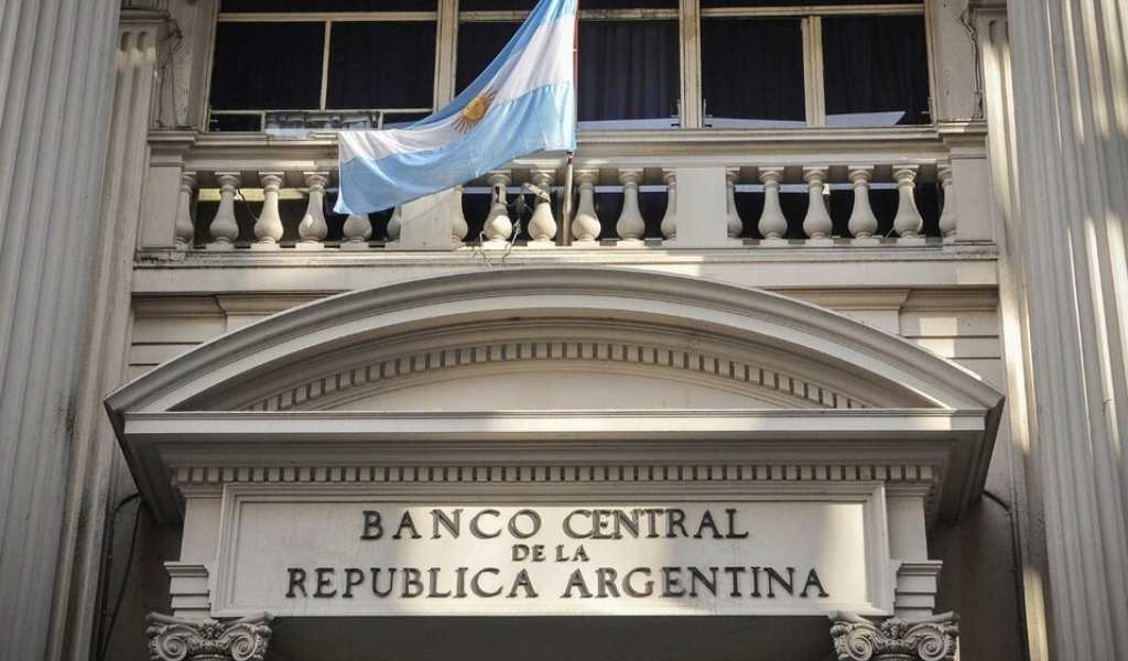 Por el juicio de YPF en EEUU piden que la Argentina revele el lugar exacto al que transfirió sus reservas de oro