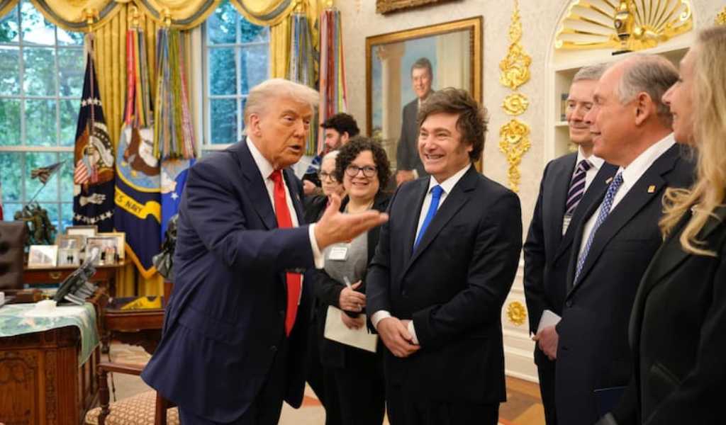 Crece el descontento en Estados Unidos por el auxilio financiero de Trump a la Argentina