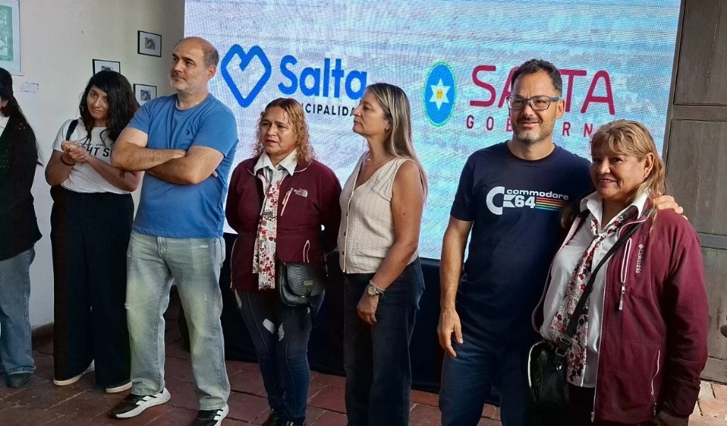 Casi 100 familias de Juan Manuel de Rosas recibieron las escrituras de sus viviendas