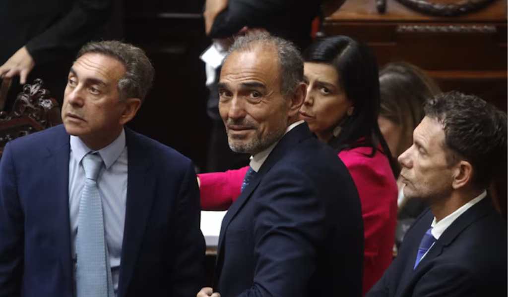 Los Menem están involucrados en varias causas judiciales en proceso: PAMI, Agencia de Discapacidad, Banco Nación, obra social Osprera, entre otras