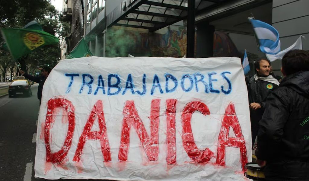 Cierra la planta de Dánica en Llavallol: “El país está dinamitado de despidos”