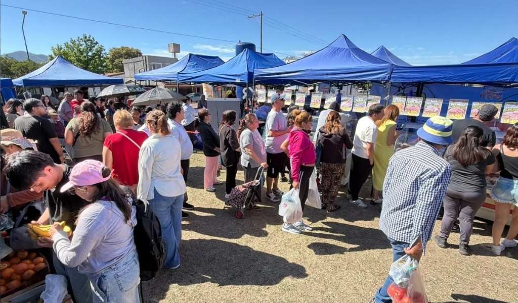 “El mercado en tu barrio” se consolida como una opción para ahorrar cerca de casa