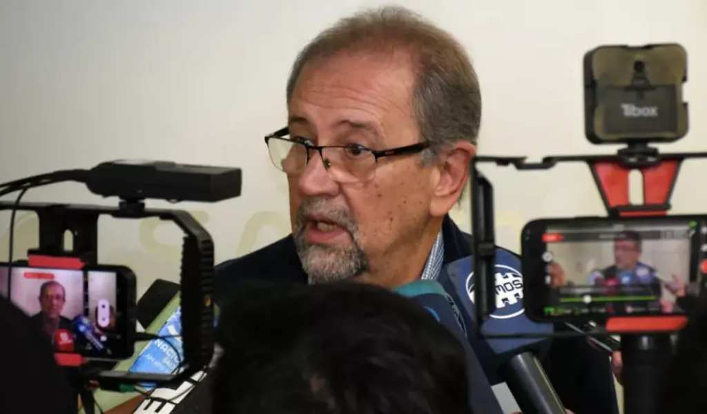 El jefe de gabinete Sergio Camacho cruzó a los libertarios: “La gente se da cuenta que es la Provincia la que está poniendo fondos para que las obras no se discontinúen”