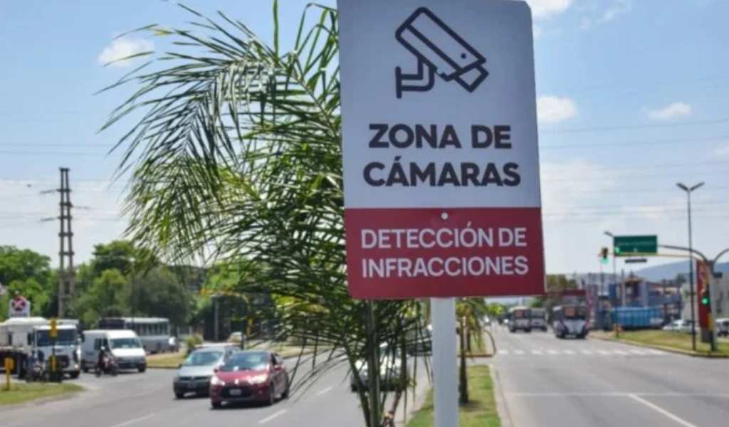 Salta: Las cámaras de fotomultas de Avda. Paraguay descubrieron a un conductor que estaba inhabilitado por homicidio culposo