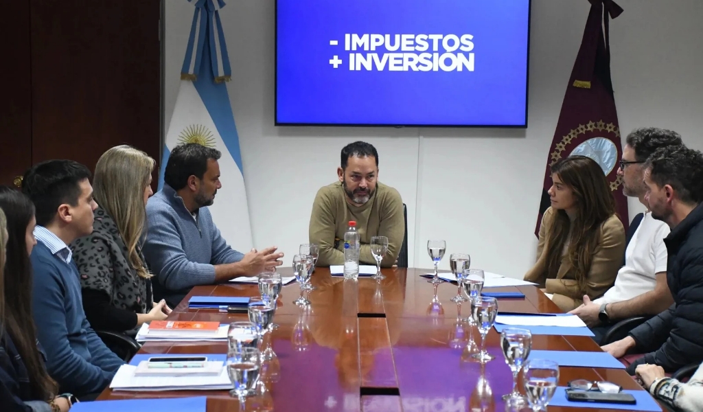 «Menos impuestos, más inversión»: la Municipalidad tuvo una reunión positiva con CADISAL