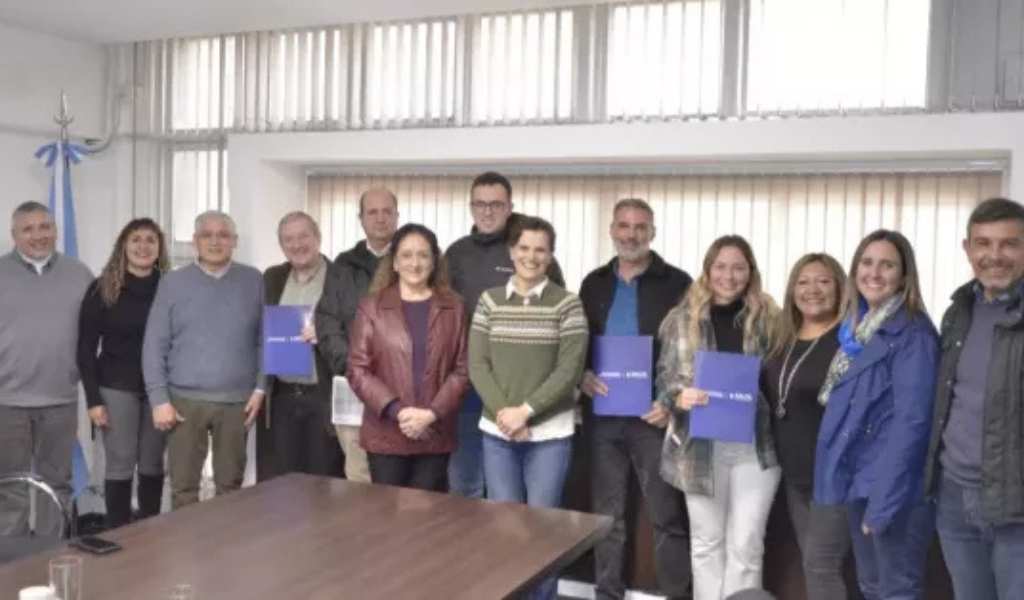 Alumnos de las tecnicas salteñas se preparan para el mundo laboral: Podrán realizar prácticas en empresas privadas