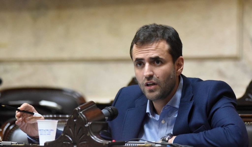 Causa fake news: La Justicia rechazó el intento de Emiliano Estrada de frenar el pedido de desafuero