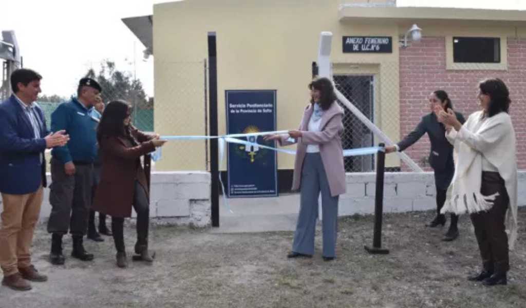 "Mejora la readaptación social y desalienta la reincidencia en el delito": Se inauguró el primer pabellón de semilibertad para mujeres