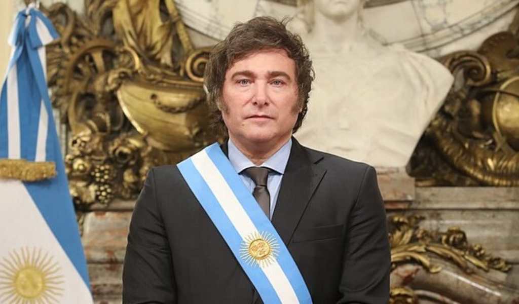 Milei está dispuesto a todo con tal de calmar el dólar y la inflación hasta las elecciones ¿Y después?