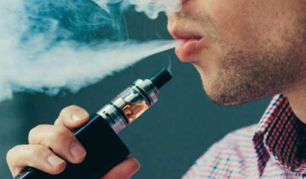 El Ministro de Salud de Salta en contra de los vapeadores: "Están apareciendo fibrosis pulmonar en chicos jóvenes"