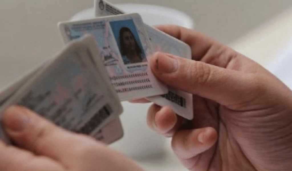 Un informe de RENAPER indica que los apellidos más comunes en Salta son: López, Flores, Díaz, Rodríguez  y Martínez