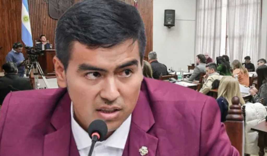 La fiscalía investiga la denuncia contra el concejal de la Libertad Avanza Casasola por violencia de género