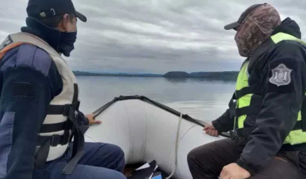 La Policía lacustre sigue secuestrando redes de pesca en el Dique Cabra Corral