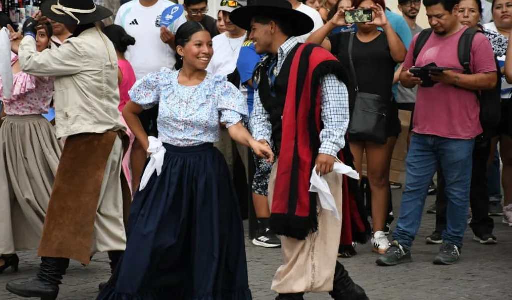 La música y la tradición continúan con una nueva fecha de ‘Salta, Ciudad de las Peñas’