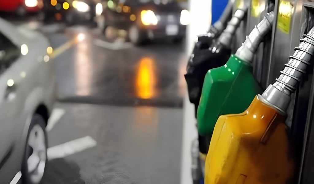 La nafta sigue subiendo en Salta e impacta en los bolsillos y en el ánimo de la gente: " Se supone que iban a congelar los precios"