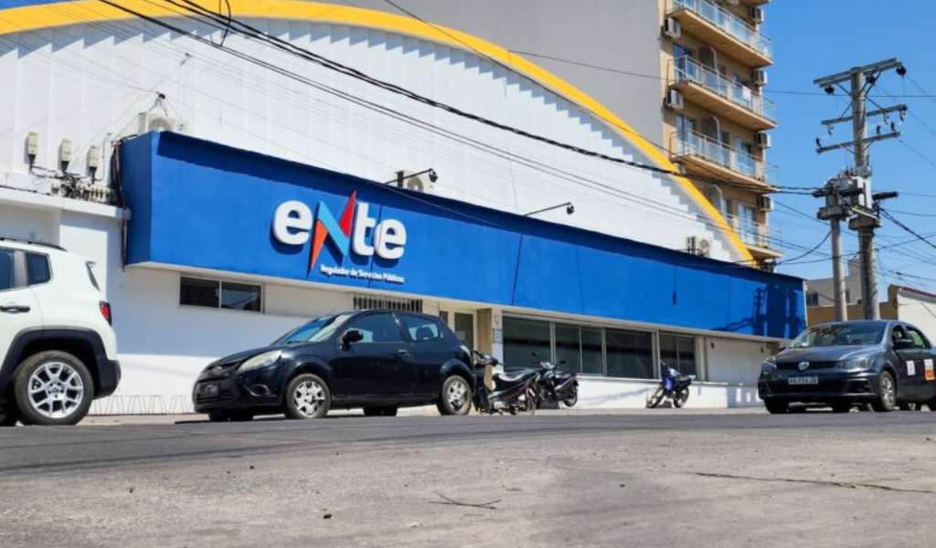 El Ente Regulador ordenó que no se cobre la tarifa de agua en Rosario de Lerma por cortes, baja presión y turbiedad