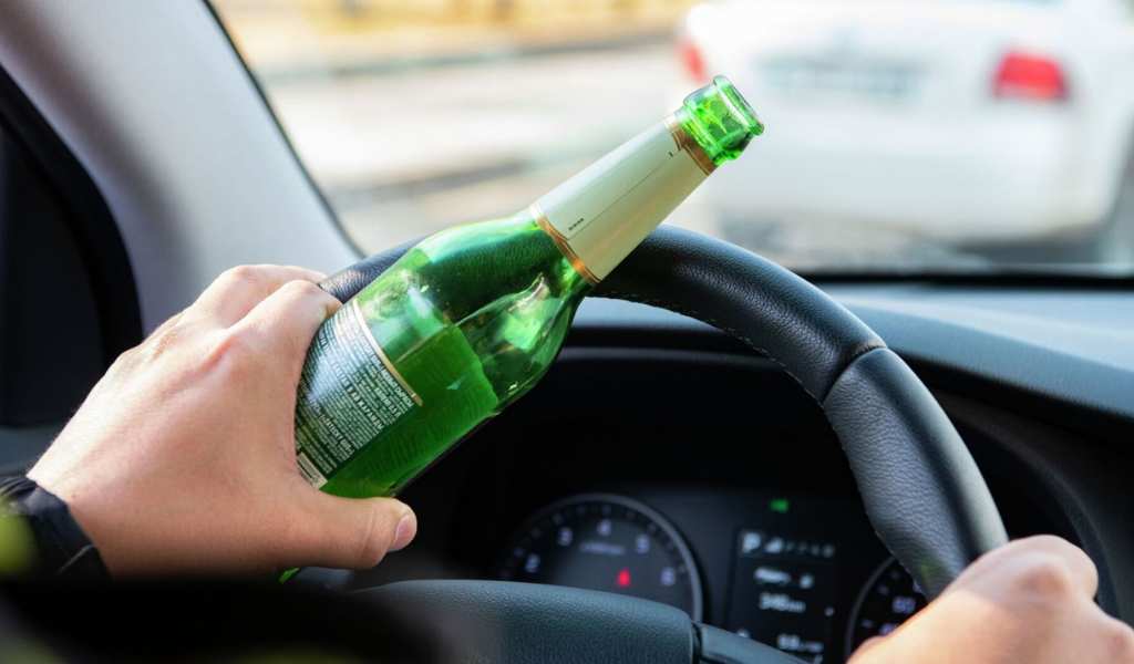 El costo de la imprudencia: En La Ciudad de Salta los conductores alcoholizados  pagan los daños que causan en la vía pública