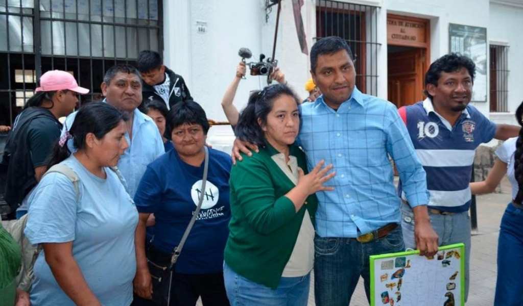 Caso de las turistas francesas: La esposa de Vera no se presentó a dar su muestra de ADN por consejo de la defensa