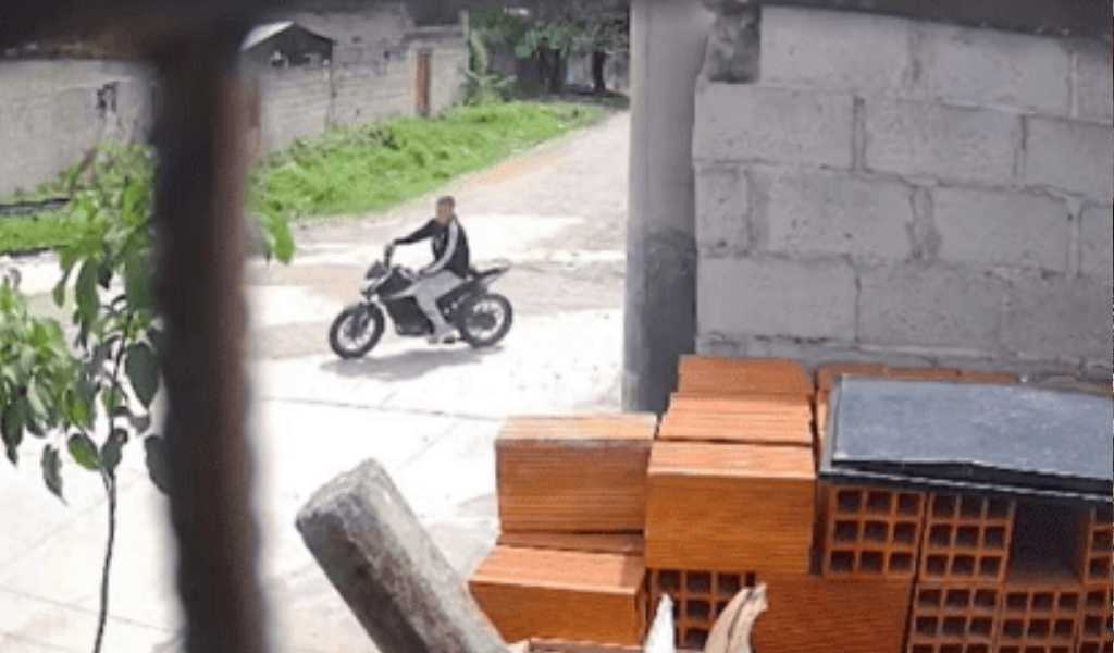 Inhabilitaron para conducir al motociclista que embistió a un niño en el barrio Juan Manuel de Rosas