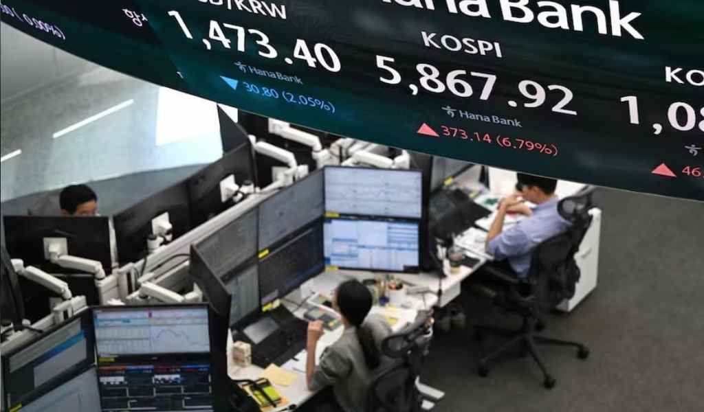 El precio del petróleo se derrumbó tras la tregua entre Trump e Irán: ¿Crees que bajará la nafta en Argentina?