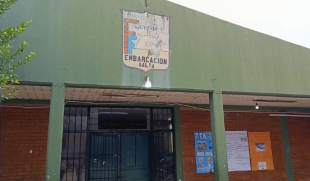 Alarmante: Un alumno llevó un cuchillo a una escuela de Embarcación y amenazó a sus compañeros y a docentes