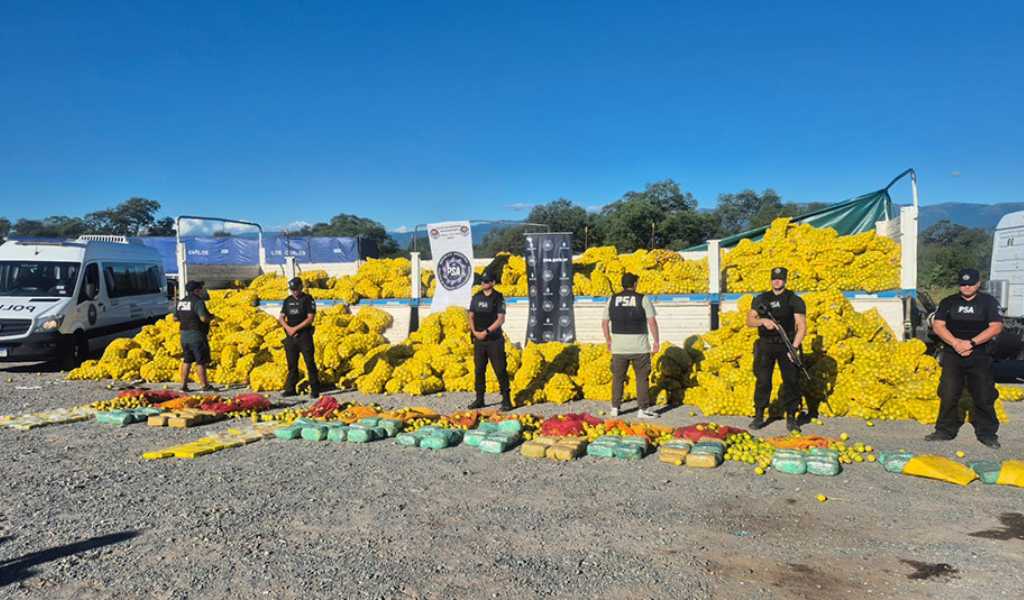 Salta: Prisión preventiva para 6 acusados de enviar drogas en camiones de fruta y usar un comedor como pantalla