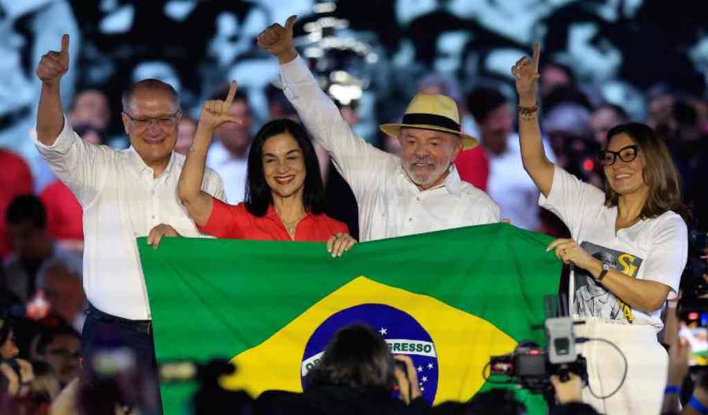 Lula y una promesa de campaña en Brasil: “Ni chinos, ni estadounidenses van a meter los dedos en nuestras tierras raras”