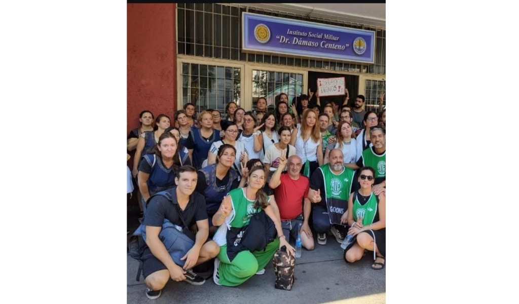 Los docentes que trabajan para las Fuerzas Armadas de Argentina denuncian un atraso salarial del 106% y anuncian movilización