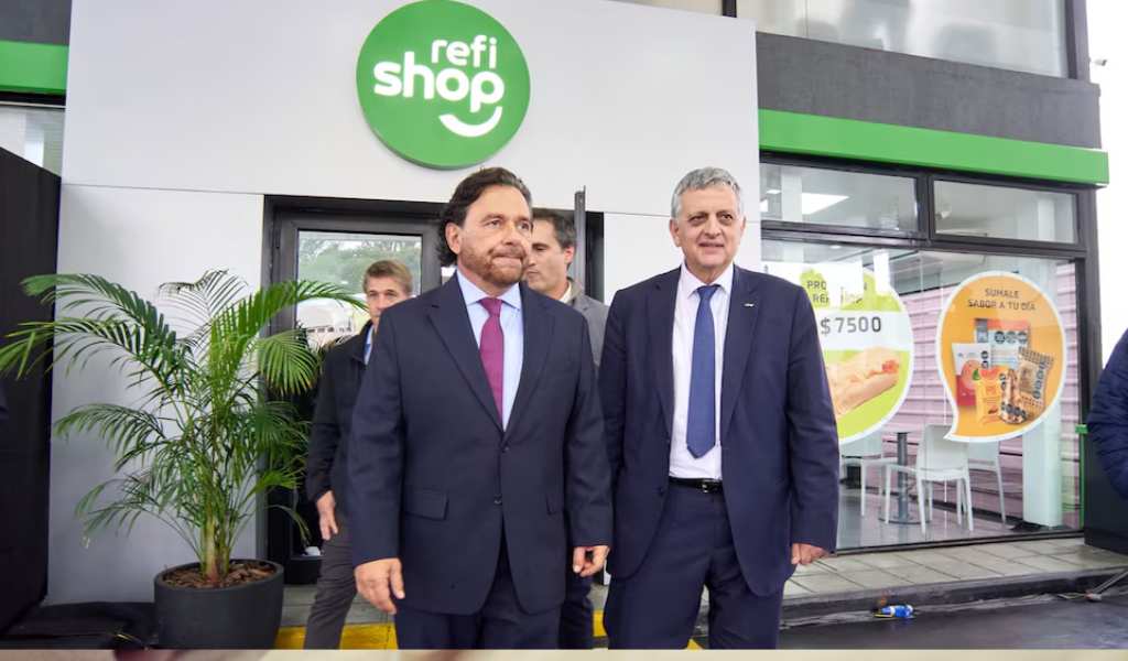 YPF inauguró en Salta la primera estación Refiplus del país