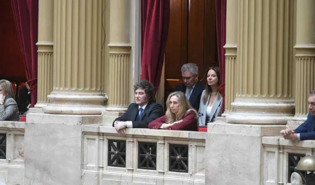 El Gobierno envió al Congreso el adelanto del Presupuesto 2027: "Asegura" menos inflación, repunte del salario y baja de la pobreza