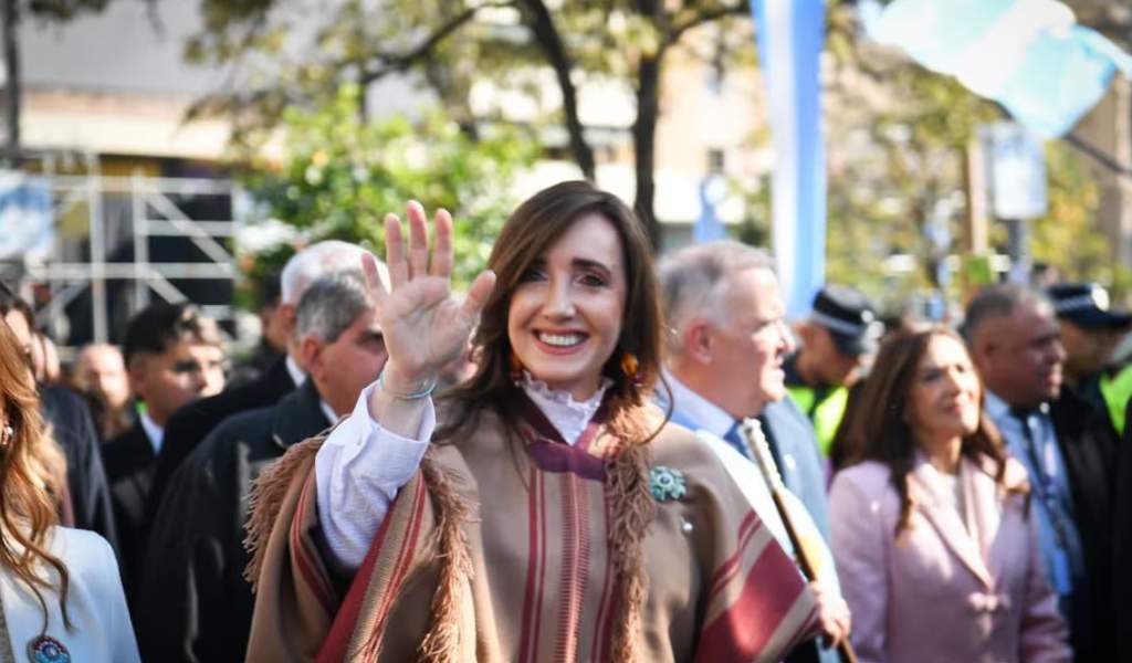 Victoria Villarruel: "Me gustaría ser la persona que sirva a los argentinos con decencia y patriotismo"