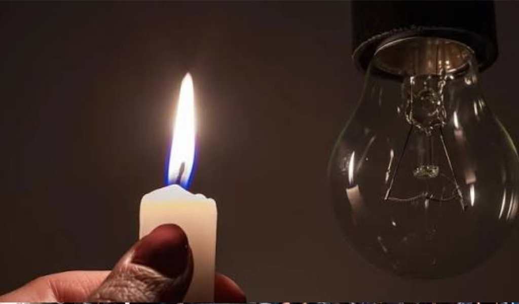 Los fuertes vientos están provocando cortes de luz en diferentes localidades y barrios de Salta