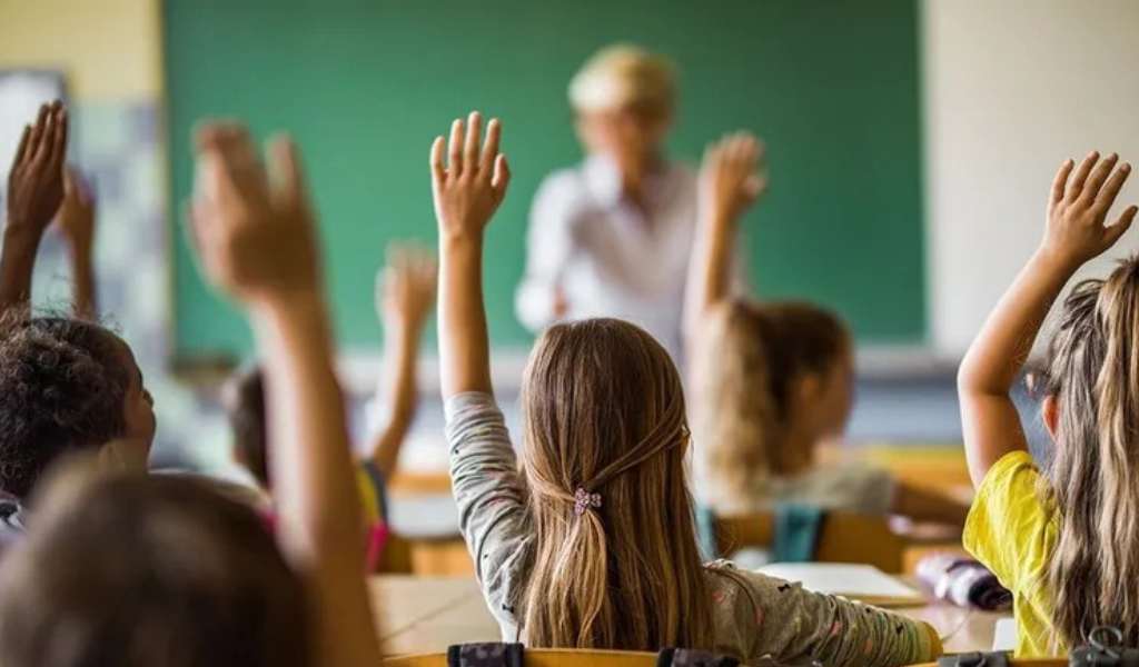 En Salta unos 450 mil alumnos de gestión pública y privada reanudan las clases