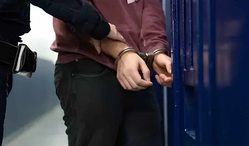 Detienen a un jóven de 18 años por el homicidio de un hombre en barrio Norte Grande