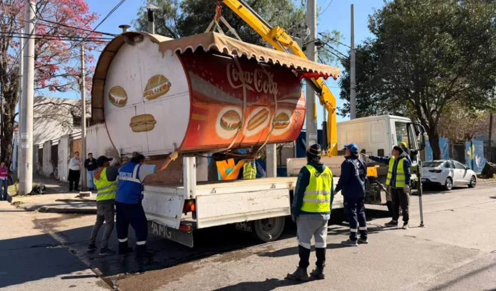 Se recuperó un nuevo espacio público en una esquina muy transitada