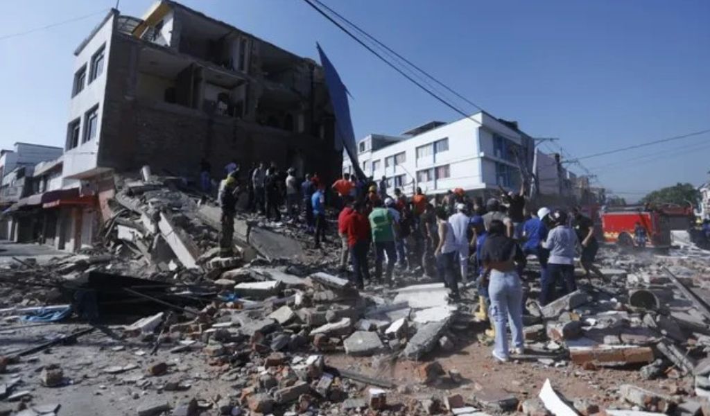 El Gobierno ofreció ayuda a Colombia tras el sismo e informó que por el momento no hay víctimas argentinas