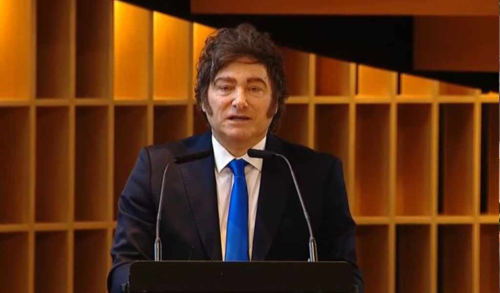 Milei: "Abrochensé los cinturones porque va a haber mas reformas"